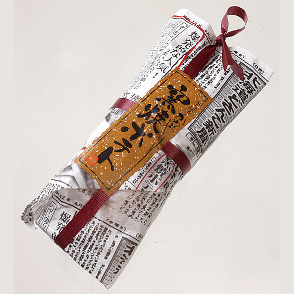 窯焼ポテトは、まるで焼き芋のように繊維が残って、さつまいもの実もゴロゴロと入っています。