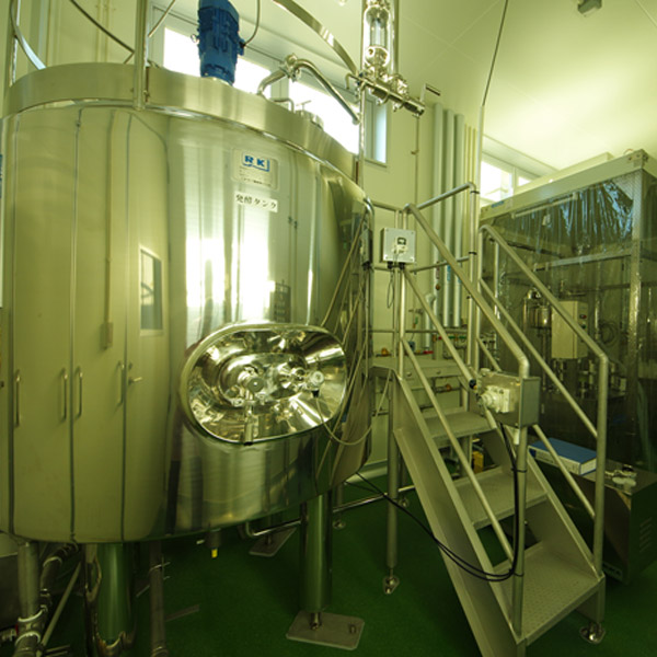 加藤牧場の乳製品製造工場内部