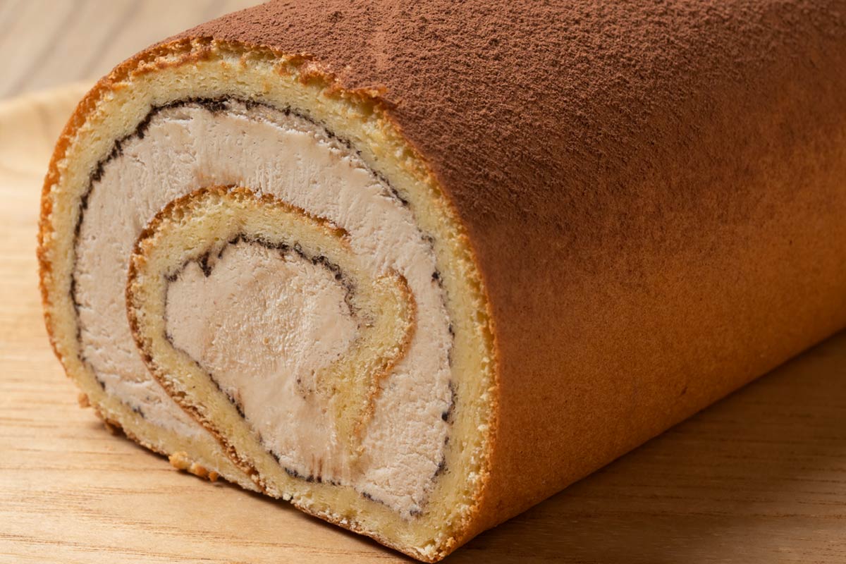 トテッポ ティラミスロールケーキ【十勝トテッポ工房】中身